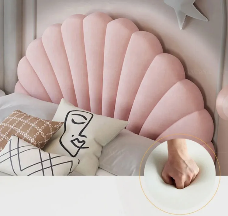 Đầu giường bọc da có đệm mút êm ái